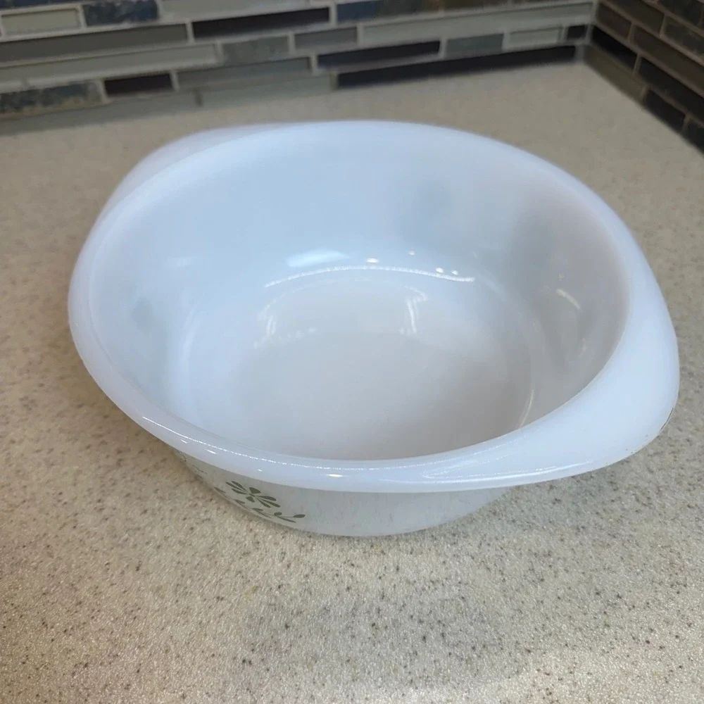 Glasbake vintage milk